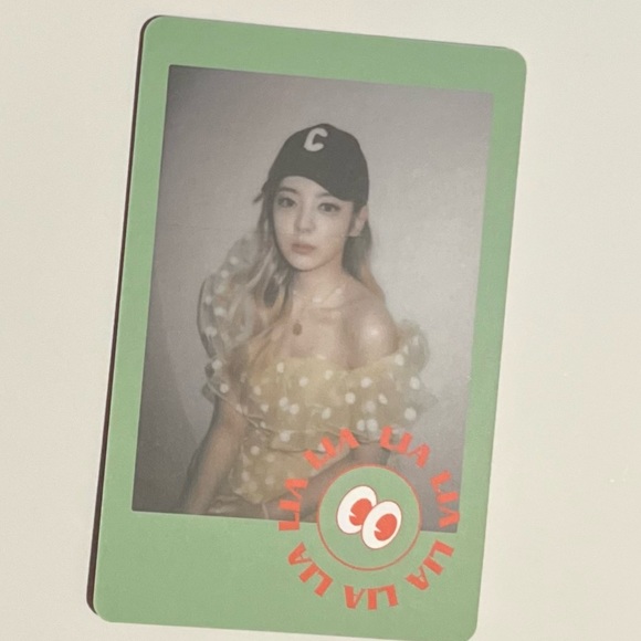 Itzy photocard - Picture 2 of 5